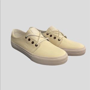 Never worn DC shoes.